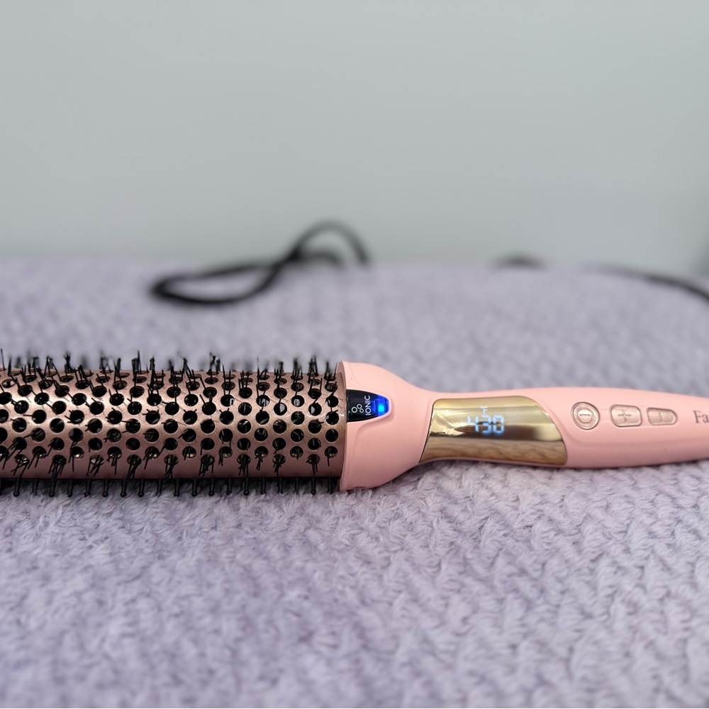 Pink and Gold Hair Styling Brush